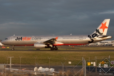 VH-VWY (1408) 2001 Airbus A321-231