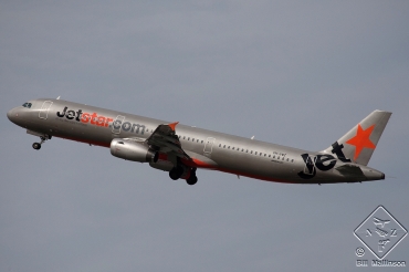 VH-VWZ · Airbus A321-231 · (SYD / YSSY)