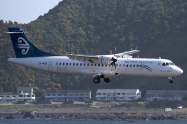 ZK-MCB (598) 1999 ATR-72-500