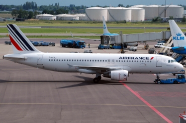 F-GKXU (4063) 2009 Airbus A320-214