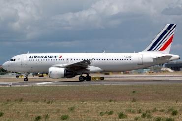 F-GKXZ · Airbus A320-214 · (LIS / LPPT)