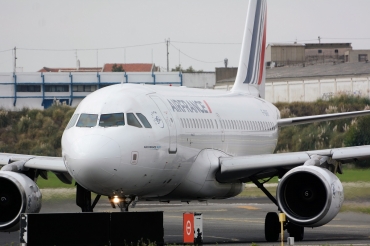 F-GRXF (1938) 2003 Airbus A319-111