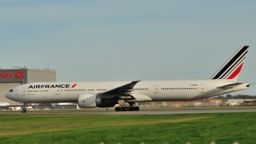 F-GSQD (cn 32726) Boeing 777-328ER