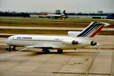 F-GCDH (22289) 1981 Boeing 727-228(Adv)