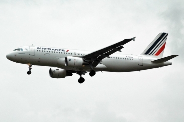 F-GKXU (4063) 2009 Airbus A320-214
