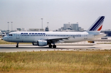 F-GLGH, (cn 220), Airbus A320-211