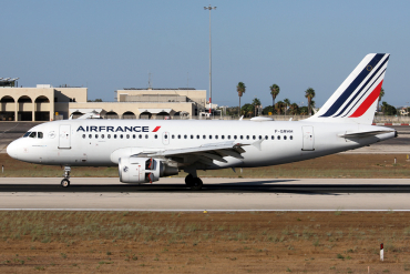 F-GRHH (1151) 1999 Airbus A319-111