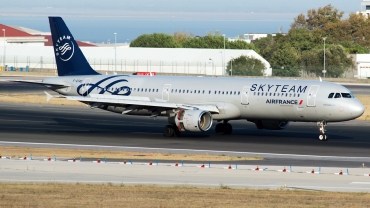 F-GTAE (796) 1998 Airbus A321-212