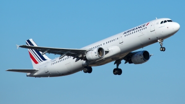 F-GTAY (4251) 2010 Airbus A321-212