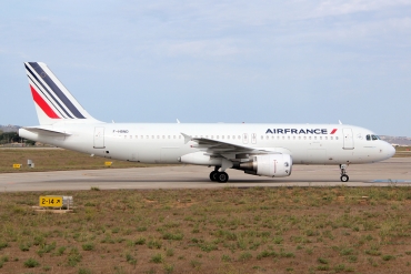 F-HBND (4604) 2011 Airbus A320-214