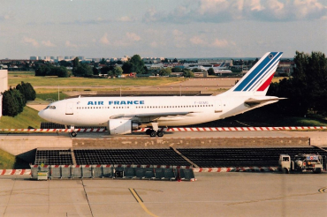 F-GEMG (454) 1988 Airbus A310-203