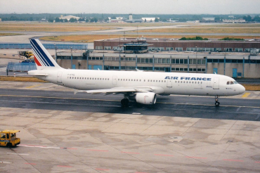 F-GTAE (796) 1998 Airbus A321-212