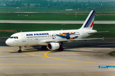 F-GFKO (129) 1990 Airbus A320-211
