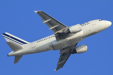 F-GUGD (2081) 2003 Airbus A318-111