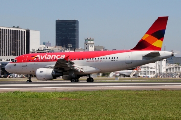 PR-AVB (4222) 2010 Airbus A319-115