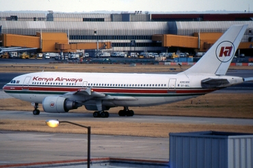 5Y-BEL (416) 1986 Airbus A310-304