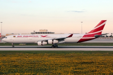 3B-NBI (cn 0793) Airbus A340-313