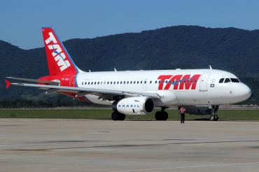 PR-MAI, (cn 1703), Airbus A319-132