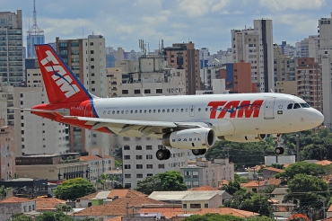 PT-MZA, (cn 976), Airbus A319-132