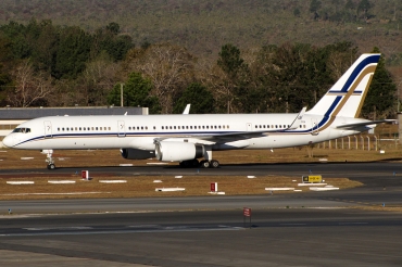 SX-RFA (30232) 1999 Boeing 757-23N(WL)
