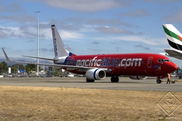 VH-VOX (33017) 2004 Boeing 737-8BK(WL)