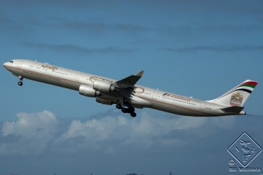 A6-EHI (929) 2008 Airbus A340-642