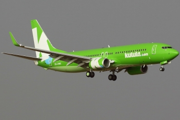 ZS-ZWE (40854) 2015 Boeing 737-8LD