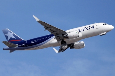 CC-BFR (5801) 2013 Airbus A320-214SL