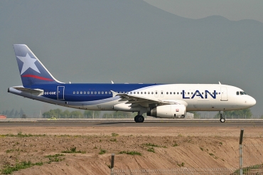 CC-COE, (cn 1351), Airbus A320-233