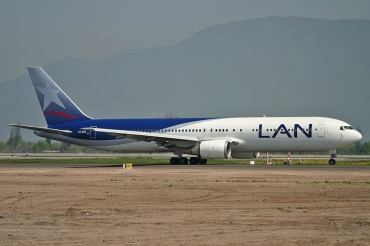 CC-CEK · Boeing 767-316/ER · (SCL / SCEL)