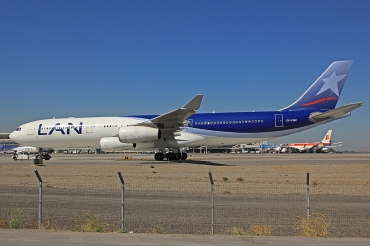 CC-CQC (363) 2000 Airbus A340-313