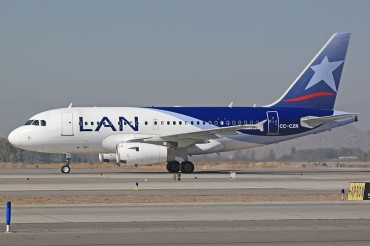 CC-CZR, (cn 3635), Airbus A318-121