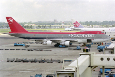 N626US (21708) 1979 Boeing 747-251B