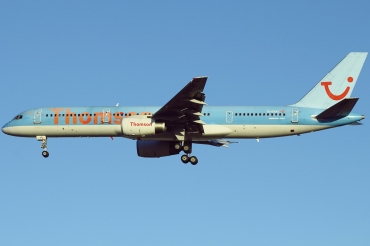 G-BYAT · Boeing 757-204 · (LPA / GCLP)