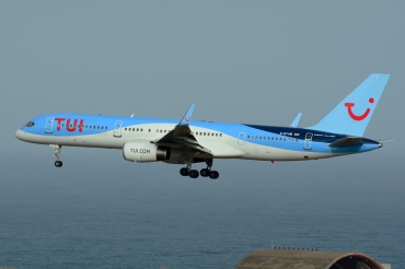 G-BYAW (27234) Boeing 757-204