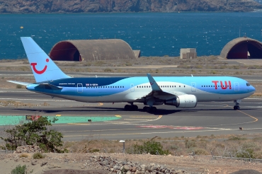 G-OBYH (28883) 1999 Boeing 767-304 ER WL
