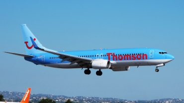 G-FDZT (37248) 2011 Boeing 737-8K5(WL)
