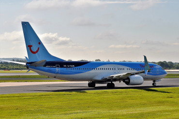 G-FDZW (37254) 2011 Boeing 737-8K5(WL)
