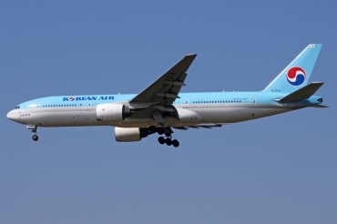HL7574 (28444) 2000 Boeing 777-2B5