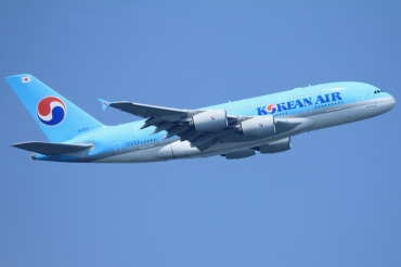 HL7611 (035) 2010 Airbus A380-861