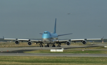 HL7439 (33516) 2003 Boeing 747-4B5F