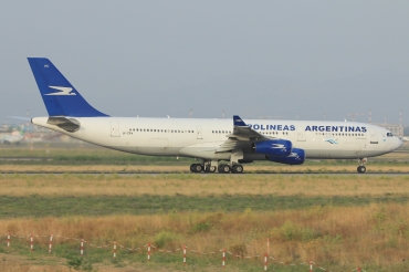 LV-ZPX, (cn 080), Airbus A340-211