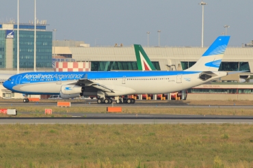 LV-FPU (170) 1997 Airbus A340-313