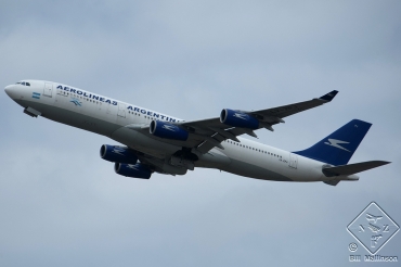 LV-ZPJ, (cn 074), Airbus A340-211