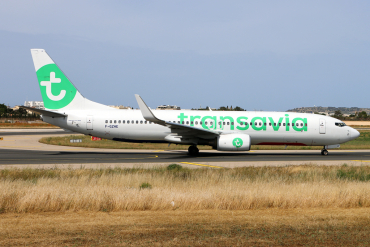 F-GZHE (29678) 2008 Boeing 737-8K2(WL)