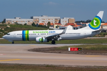F-GZHI · Boeing 737-86J · (OPO / LPPR)