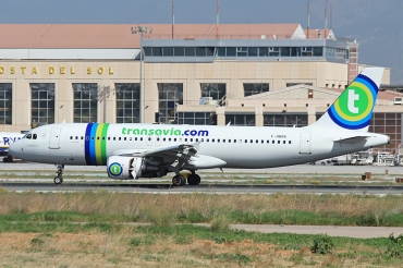 F-HBNA (4335) 2010 Airbus A320-214