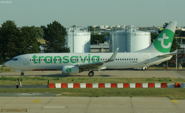 F-GZHE (29678) 2008 Boeing 737-8K2(WL)