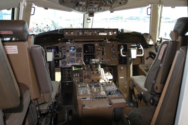NZ7571 (26633) 1992 Boeing 757-2K2