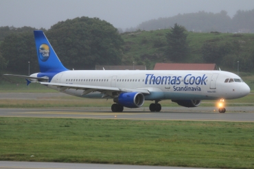 OY-VKD (1960) 2003 Airbus A321-211